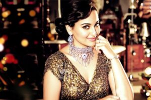 Sonakshi Sinha croons for 