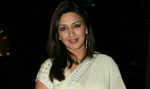 sonali-bendre-wants-films-out-of-her-comfort-zone
