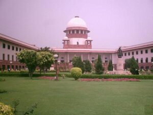sc-notices-to-petitioners-challenging-demonetisation