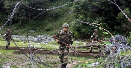 In biggest ceasefire violation in 10 years, Pak troops open fire at 25 locations on border