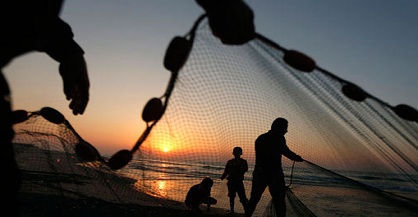 37 Indian fishermen arrested by Sri Lankan navy