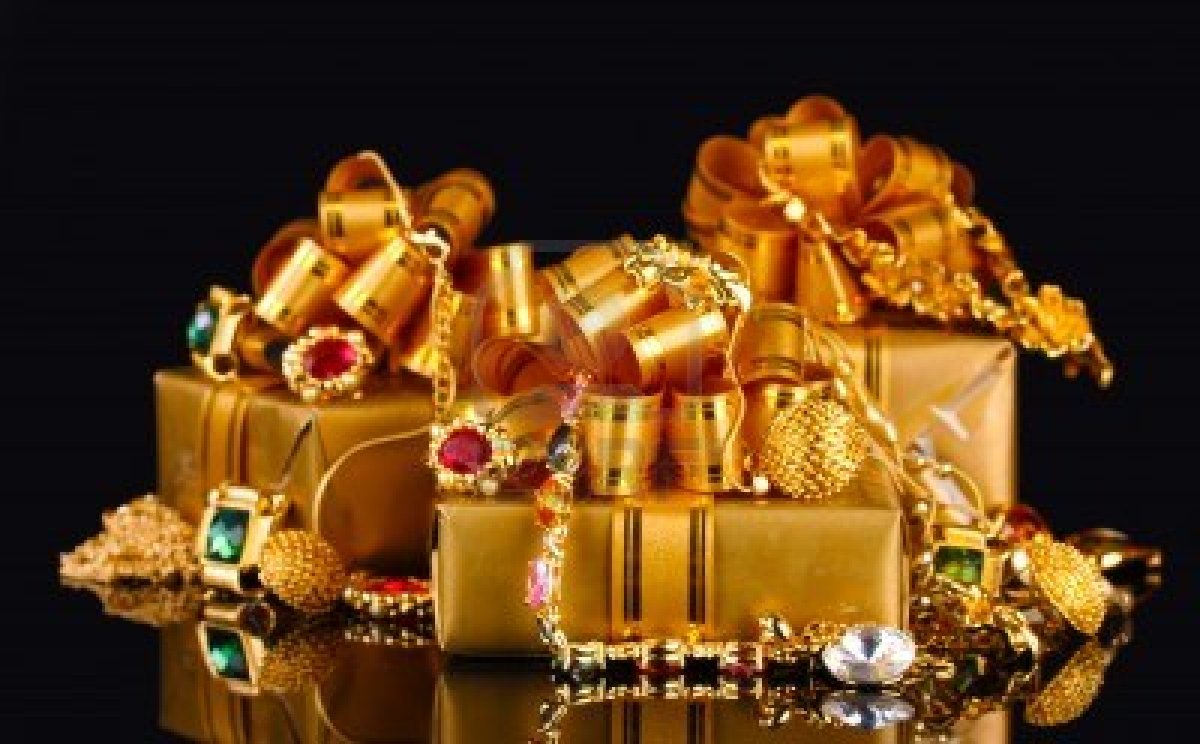 Gold, silver jump on Diwali buying