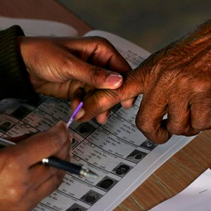 Maharashtra Assembly polls LIVE: Long queues, brisk polling across state