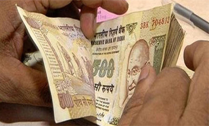 Rupee gains 8 paise against dollar in early trade