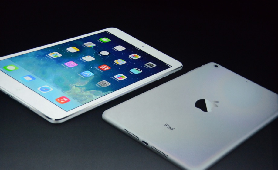 iPad Air Two allows users to switch wireless carriers easily