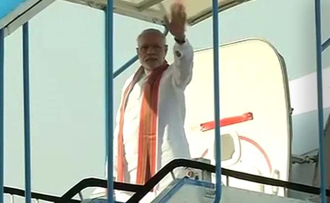 Modi leaves for Bangladesh