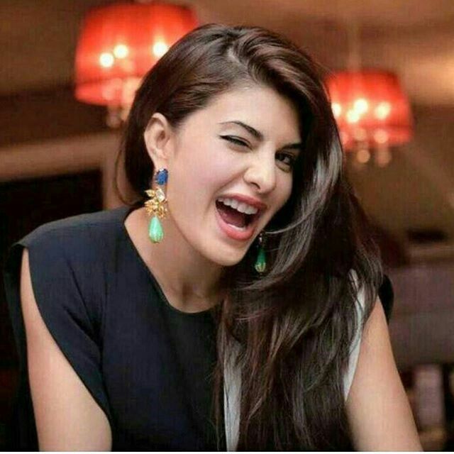 Jacqueline considering working with SRK and Aamir Khan