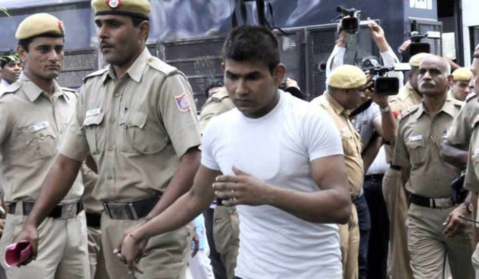 Nirbhaya gang-rape convict tries to commit suicide