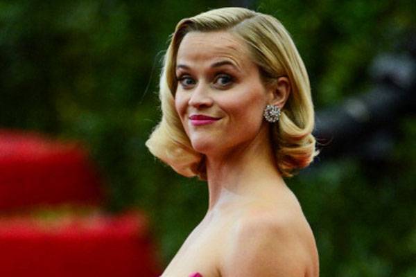 Reese Witherspoon believes in afterlife
