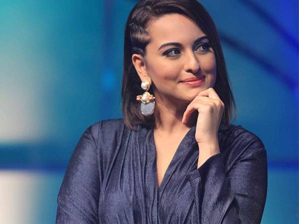 Sonakshi Sinha’s mom gets worried about controversies