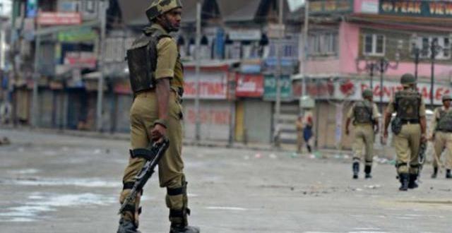 Kashmir remains paralysed for 69th consecutive day