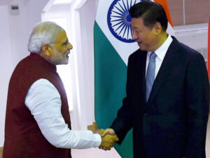 Modi meets Xi at Hangzhou