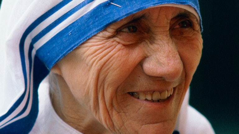 Mother Teresa lastly becomes Saint Teresa