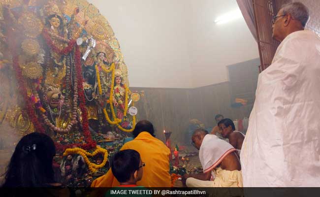 President urges nation to comply with ethical path on Dussehra eve