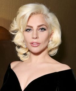 lady-gaga-steals-highlight-from-maroon-5-at-airbnb-open